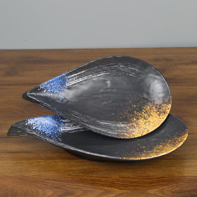 अच्छी कीमत विदेशी 100% मेलामाइन प्लेट वाटर ड्रॉप प्लेट फ्लावर शेप प्लेट त्रिभुज के आकार का ऑनलाइन