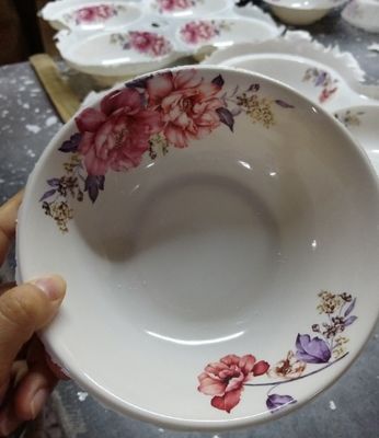 अच्छी कीमत चीन सिरेमिक कप वाटर ट्रांसफर प्रिंटिंग डेकल पेपर फॉर मेलामाइन प्लेट्स ऑनलाइन