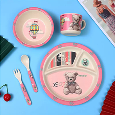 अच्छी कीमत कार्टून टिकाऊ Melamine बर्तन सेट रेस्तरां के लिए स्वनिर्धारित लोगो ऑनलाइन