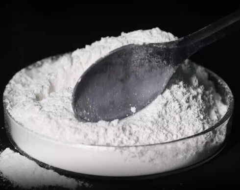 अच्छी कीमत तापमान 140 से 150 डिग्री सेल्सियस यूरिया मोल्डिंग यौगिक उच्च घर्षण प्रतिरोध प्रदान करता है रात्रिभोज बनाने के लिए आदर्श ऑनलाइन